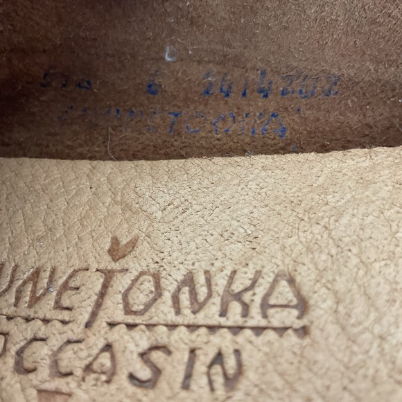 Minnetonka Driving Moccasins Womens Size 6 Brown Leather Loafers Slip On‎ - Picture 5 of 8